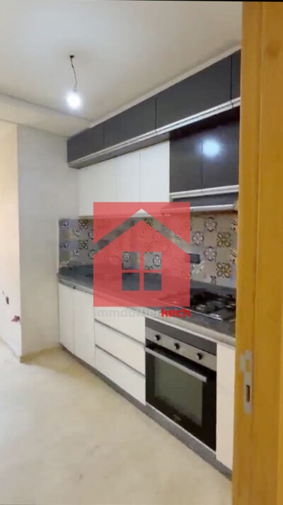 😍 Bel Appartement au Bd Allal El Fassi à Vendre 😍
