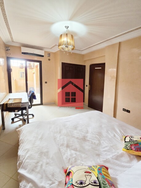 Appartement avec terrasse à louer-1