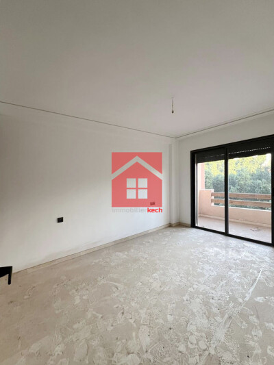 Neuf appartement avec terrasse à louer