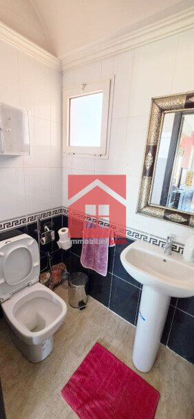 Bel appartement meublé avec terrasse à louer-5