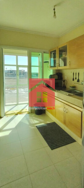 Appartement meublé avec piscine  à vendre-2