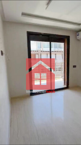 😍 Bel Appartement au Bd Allal El Fassi à Vendre 😍-3