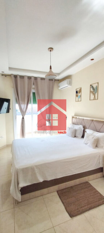 Appartement meublé avec piscine à vendre