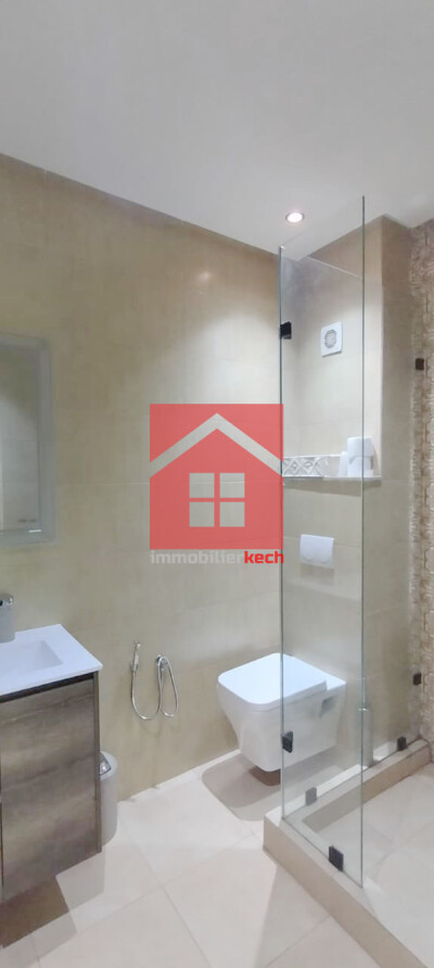 Appartement meublé avec piscine  à vendre