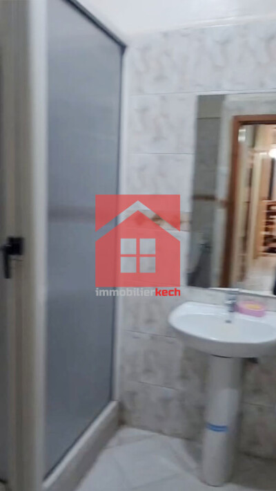 😍 Bel Appartement Vide à Vendre 😍