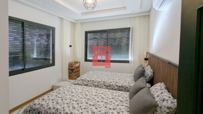 Appartement moderne avec piscine à louer