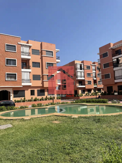 Appartement moderne avec piscine à louer