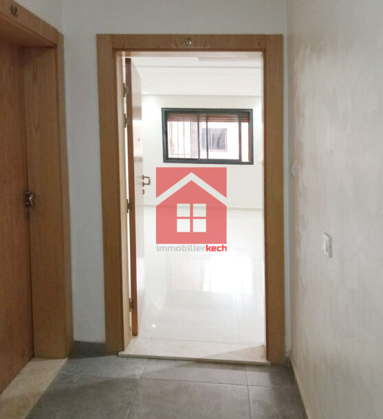 Bel aprt à louer dans le quartier izdihar-2