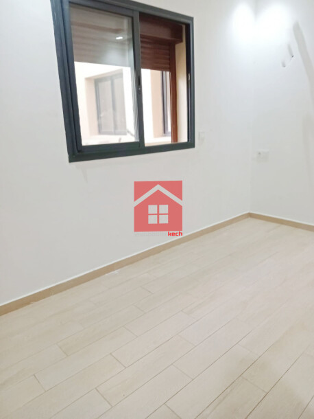 Bel aprt à louer dans le quartier izdihar-1