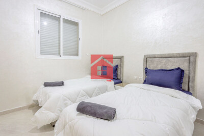 Appr meublé et moderne à louer