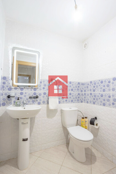 Appr meublé et moderne à louer-5