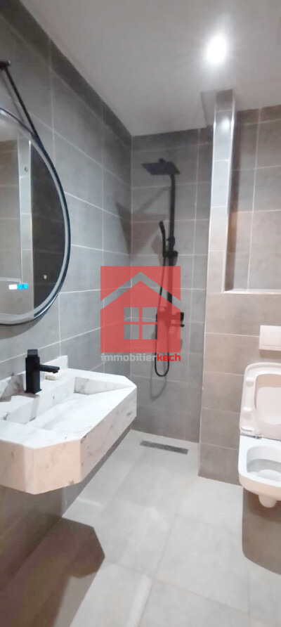 Duplex moderne avec piscine à vendre