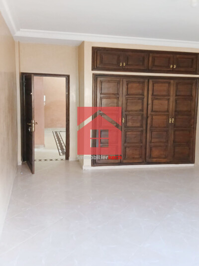 😍 étage villa  avec 2 balcons à louer 😍