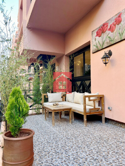 Luxe Appartement avec Terrasse et Piscine