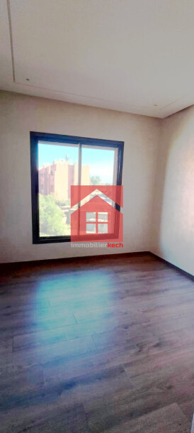 Neuf appartement avec piscine à vendre-3