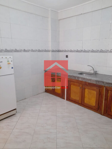 Neuf appartement avec 2 balcons à louer-3