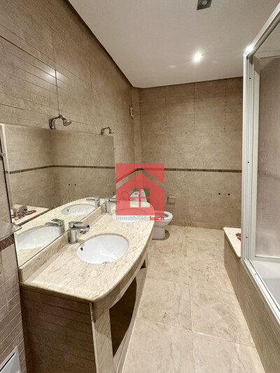 😍 Elégante villa avec piscine à vendre 😍-8