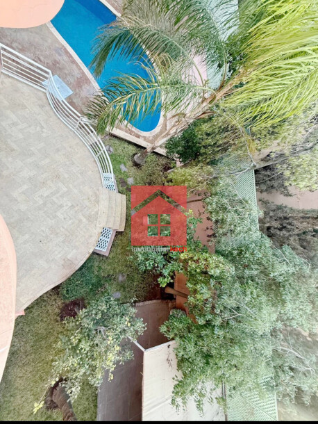 😍 Elégante villa avec piscine à vendre 😍-1