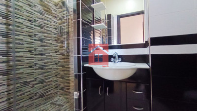 Appartement Moderne avec Balcon